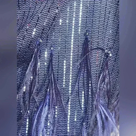 St. John Embellished Feather Sequin V-neck 3/4 sleeve Blouse Small Wool Blend - Picture 4 of 16